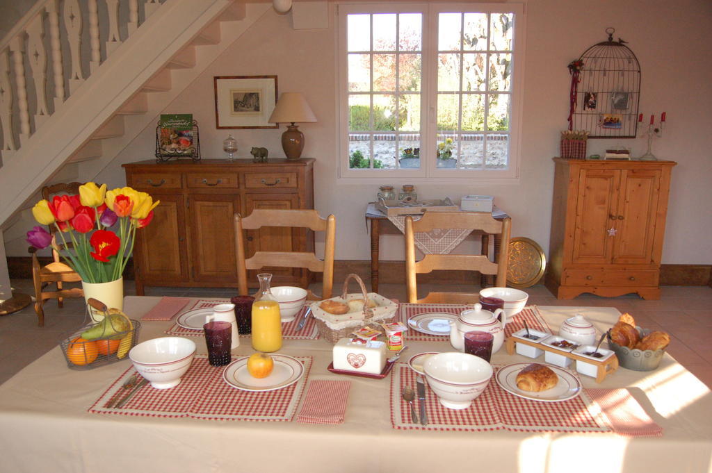 La Chaiserie La Croix-Saint-Leufroy Bagian luar foto