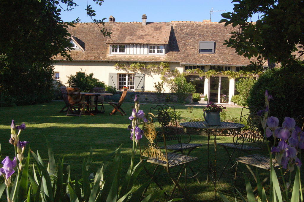 La Chaiserie La Croix-Saint-Leufroy Bagian luar foto