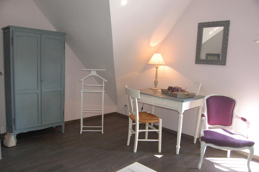 La Chaiserie La Croix-Saint-Leufroy Ruang foto