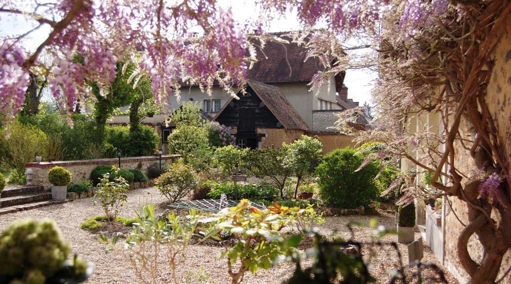 La Chaiserie La Croix-Saint-Leufroy Bagian luar foto